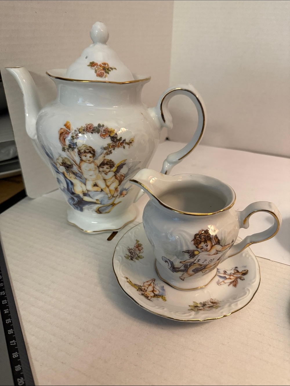 VTG Trisa Porcelain Teapot w/Lid and Creamer/Saucer
